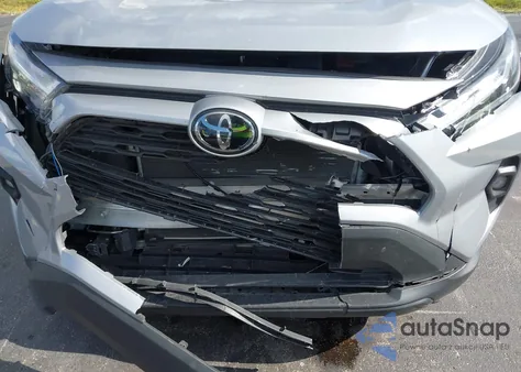 2025 Toyota Rav4 Xle Premium from USA, damaged, VIN 2T3C1RFV6SW400452